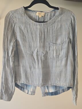cloth & stone Light Blue and White Striped Casual Button-Back Top